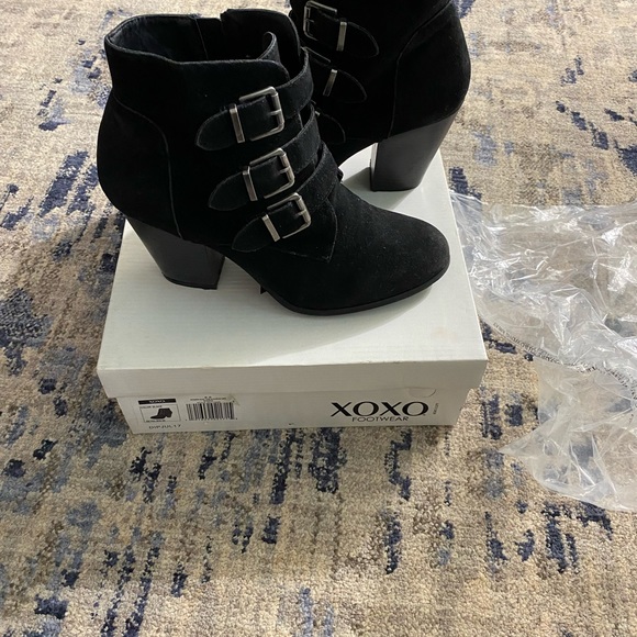 Xoxo black booties - Picture 6 of 8